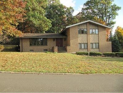 For Sale: 20 Conti Ct, Binghamton, NY 13850
