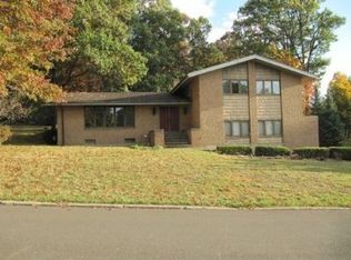 20 Conti Ct, Binghamton, NY 13905