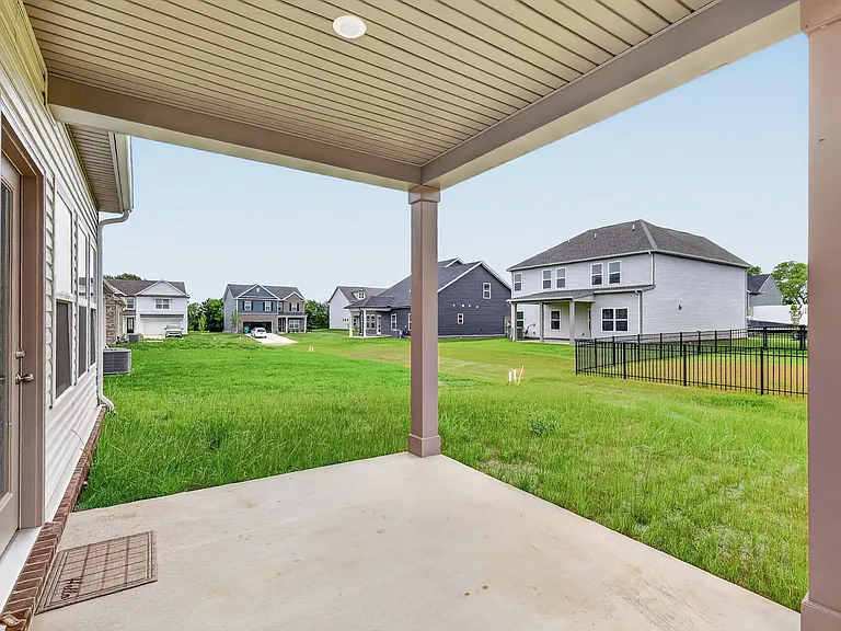 4909 Russell David Dr — Photo 32