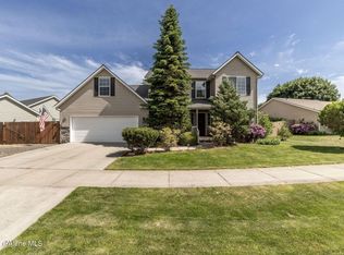 2472 W Warwick Ct, Hayden Lake, ID 83835