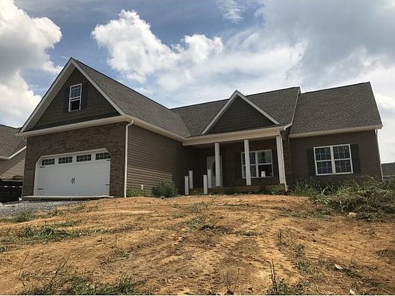 2nd image of 127 Bend Ct