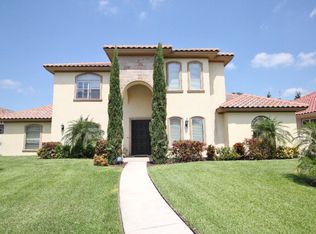 5703 N 3rd Ln, McAllen, TX 78504