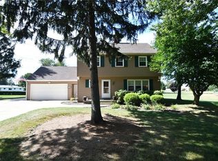 3988 Broad Vista St NW, Uniontown, OH 44685