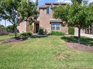 5425 Runnymede Ct, Arlington, TX 76016