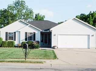 107 Trinity Cir, Harrisonville, MO 64701