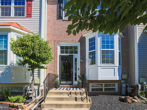 71 Horseman Ct, Randallstown, MD 21133