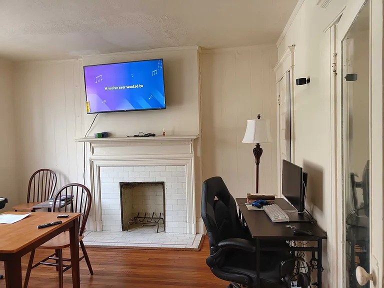 538 Myrtle Ave — Photo 6