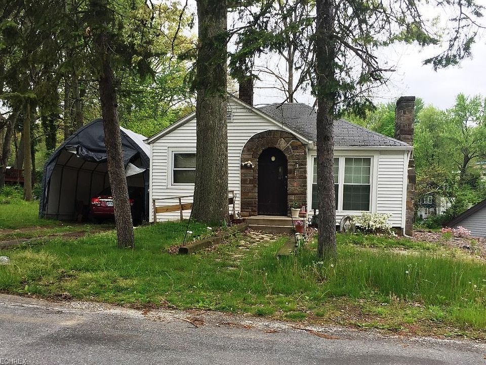2nd image of 107 Wymore Ave