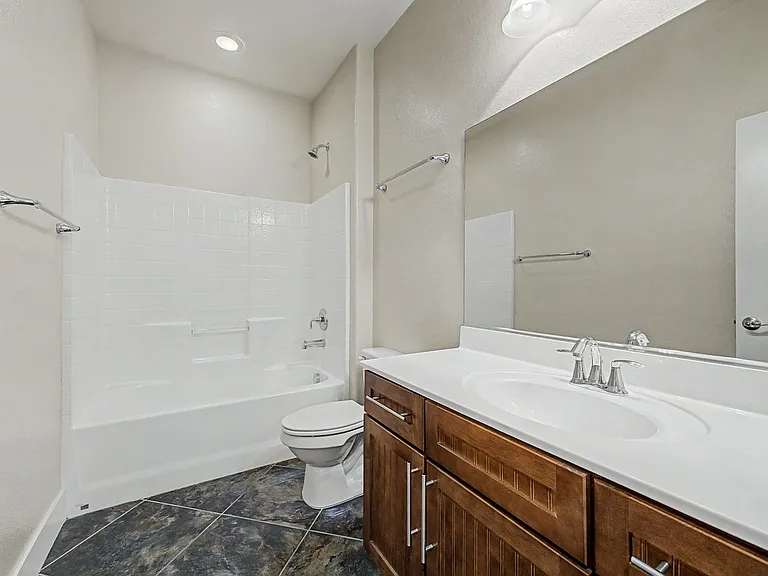 3777 Toscanella Ave — Photo 26