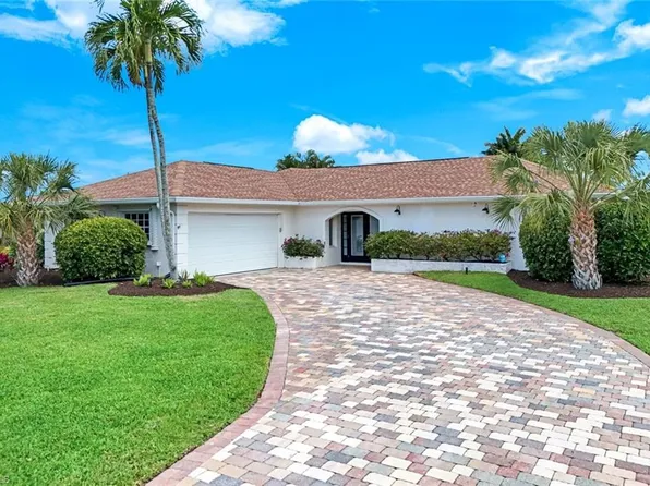 169 Baltusrol DR, NAPLES, FL 34113