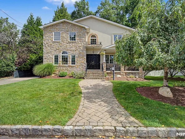 176 5th Street, Cresskill, NJ 07626