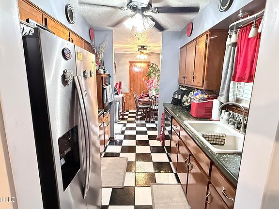 2nd image of 8576 W Cedar Cir S
