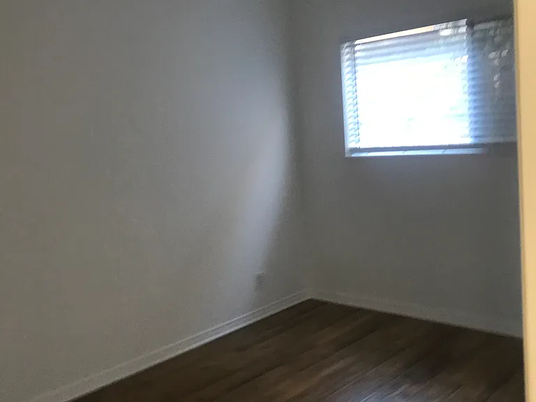1829 Beloit Ave #2 — Photo 6