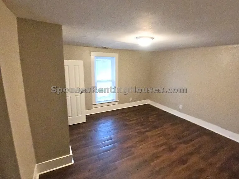 2722 Doctor Andrew J Brown Ave — Photo 14