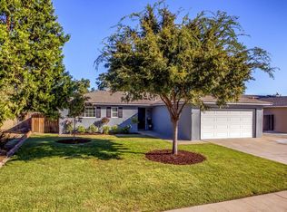 1655 Hampton Ave, Clovis, CA 93611