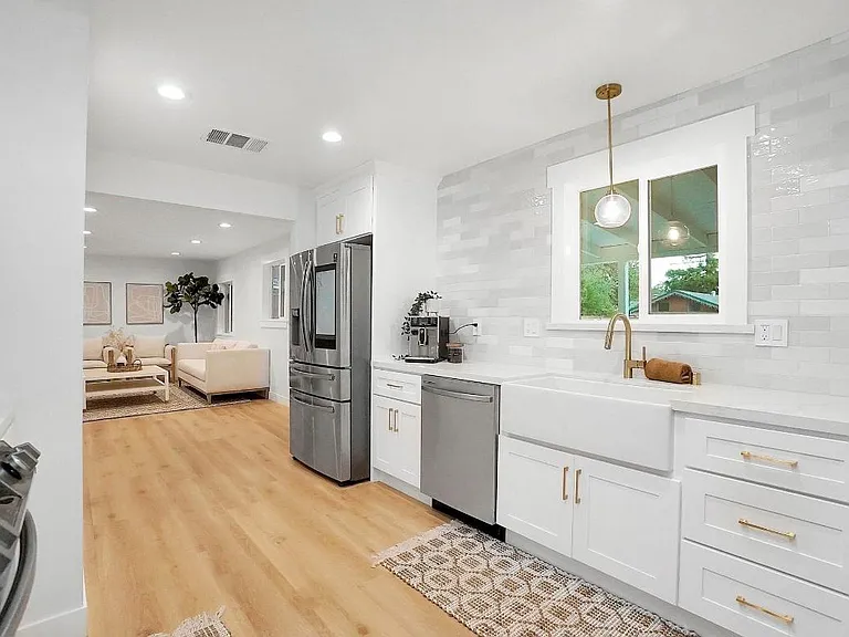 608 Baines Ave — Photo 20