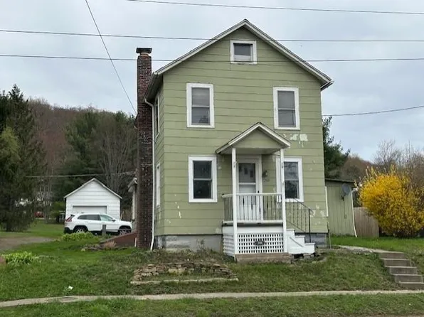 240 N Main St, Clarendon, PA 16313