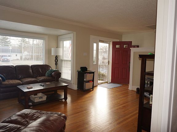 5th image of 421 Tonti St