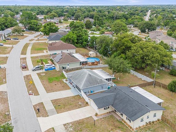 5th image of 1098 W Hancock Dr