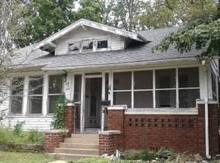 308 N 15th St, Murphysboro, IL 62966