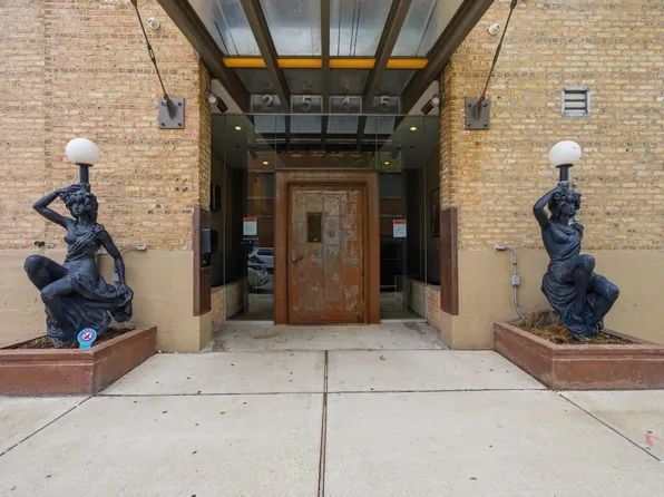 2545 S Dearborn St APT 507, Chicago, IL 60616