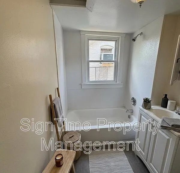 235 East Ave — Photo 11