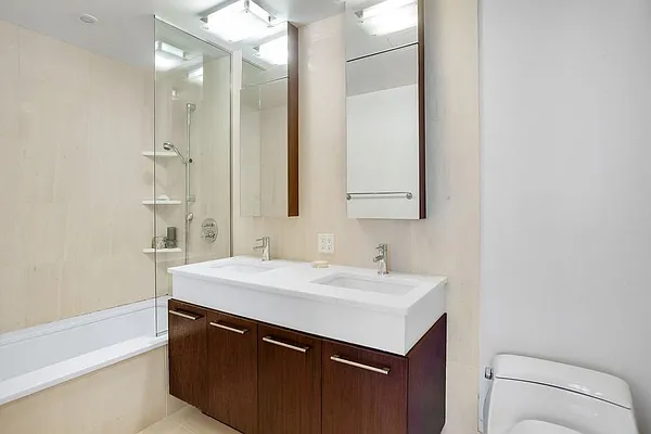 Rented by Arvik Group Real Estate | media 13