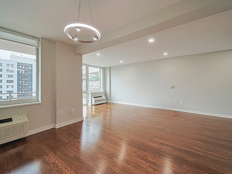 1108 Hudson Park #1108 — Photo 6