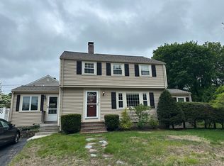 32 Nathaniel Rd, Winchester, MA 01890