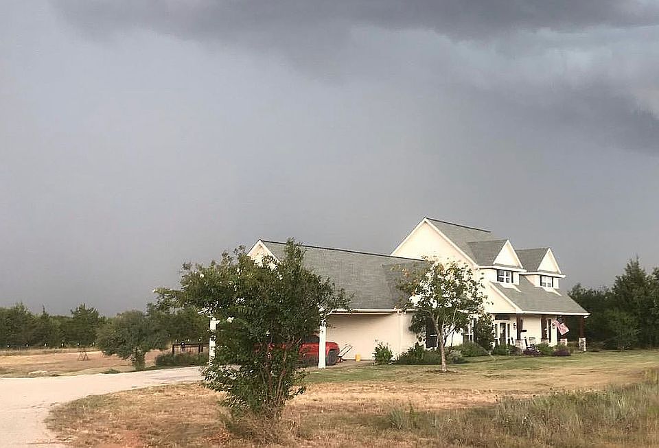 1st image of 3285 La Paloma Dr