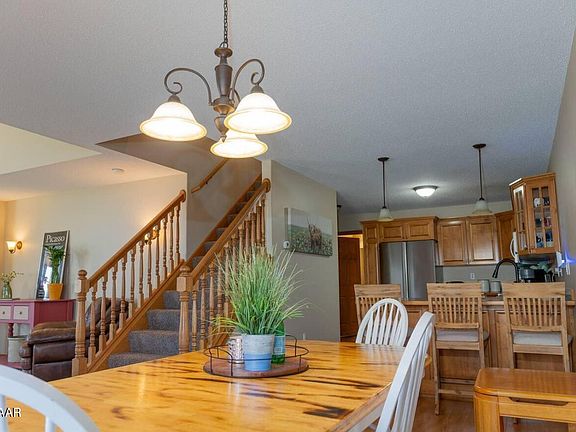 5th image of 4728 Ridgewood Ln