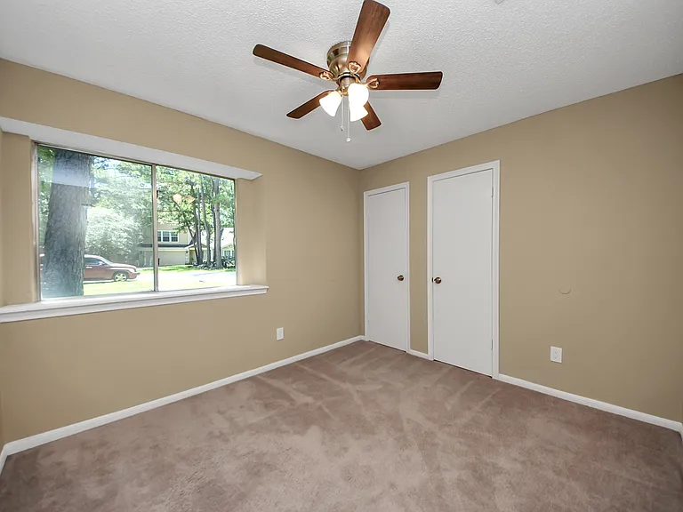 15 Brentwood Oaks Ct — Photo 15