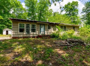 68 Bronco Rd, La Fayette, GA 30728