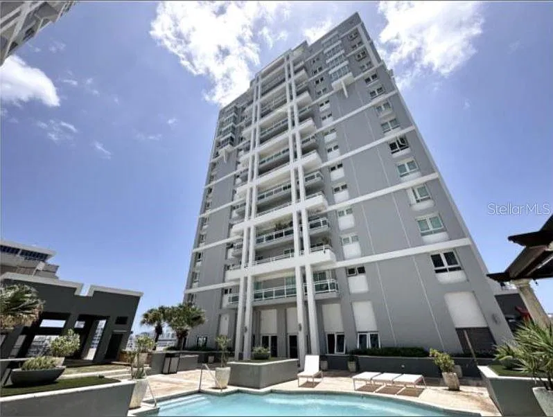 2 bed, 2.0 bath, 1415 sqft, $4,000 — Photo 1