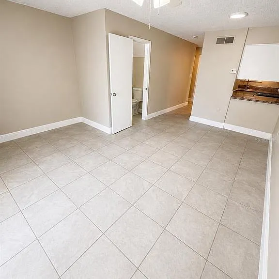 1179-1179 Bentley Rd #1 — Photo 6