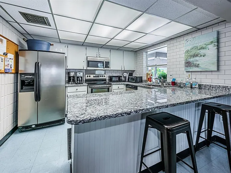 2581 Countryside Blvd #304 — Photo 30