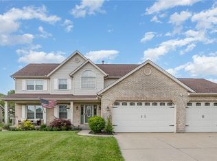 3674 Winter Hill Dr, Hamilton, OH 45011