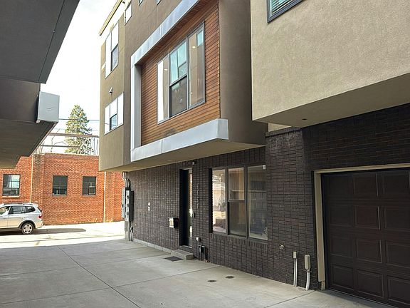 2nd image of 3157 Zuni St