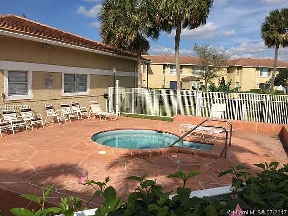 3rd image of 10025 Twin Lakes Dr #25-B