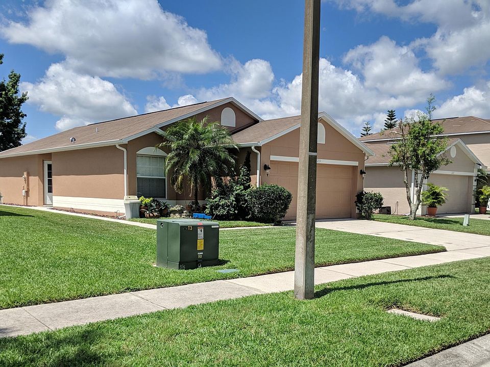 2nd image of 2123 Heathwood Cir