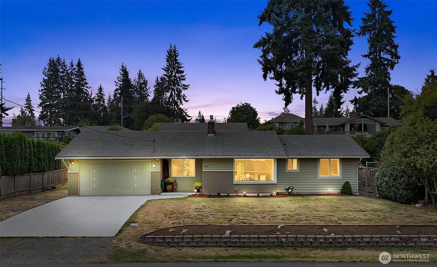 8806 Cascadia Avenue photo 1