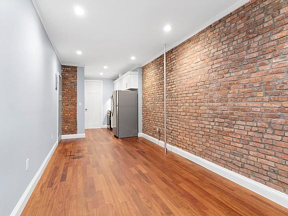 5th image of 99 15th St #2R