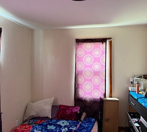 3rd image of 1162 S Conway Ave