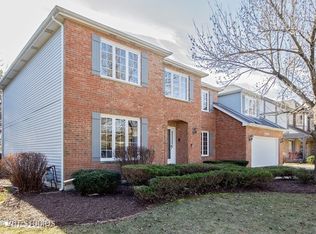 1458 Lantern Cir, Naperville, IL 60540