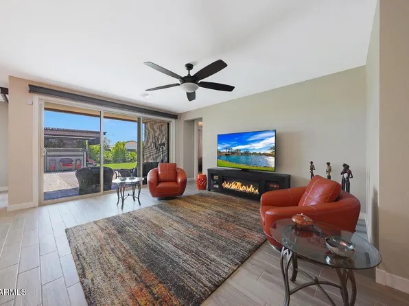 18545 W ALICE Avenue, Waddell, AZ 85355