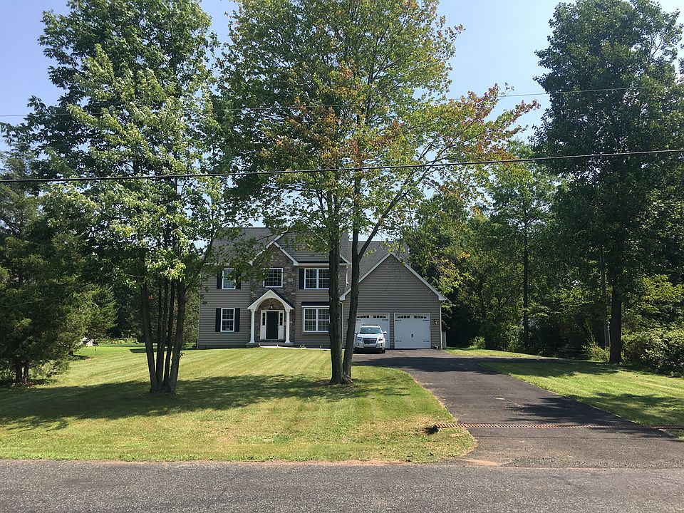 2nd image of 1030 Orchard Rd