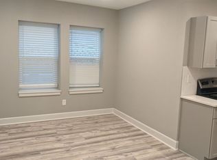 1205 E Armour Blvd #203, Kansas City, MO 64109