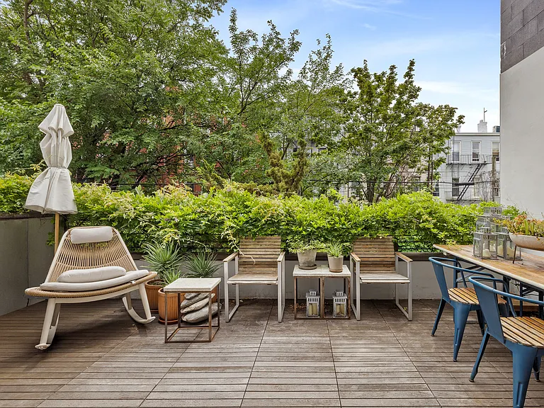 44 Sharon St #1 — Photo 11