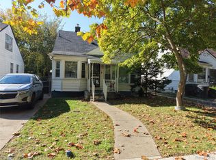 18649 Gilchrist St, Detroit, MI 48235