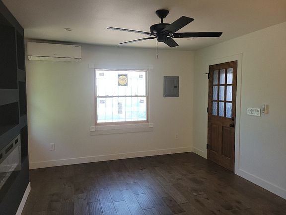 5th image of 202 N Avenue 52 APT 4
